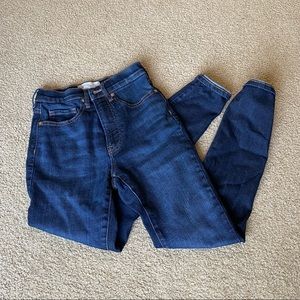 Everlane High Rise Skinny Jean size 25 reg